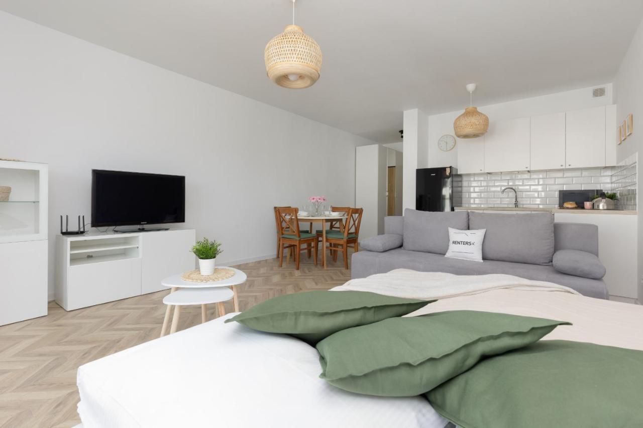 Ursus Sunny Studio For 4 Guests With Parking & Balcony By Noclegi Renters Варшава Екстер'єр фото