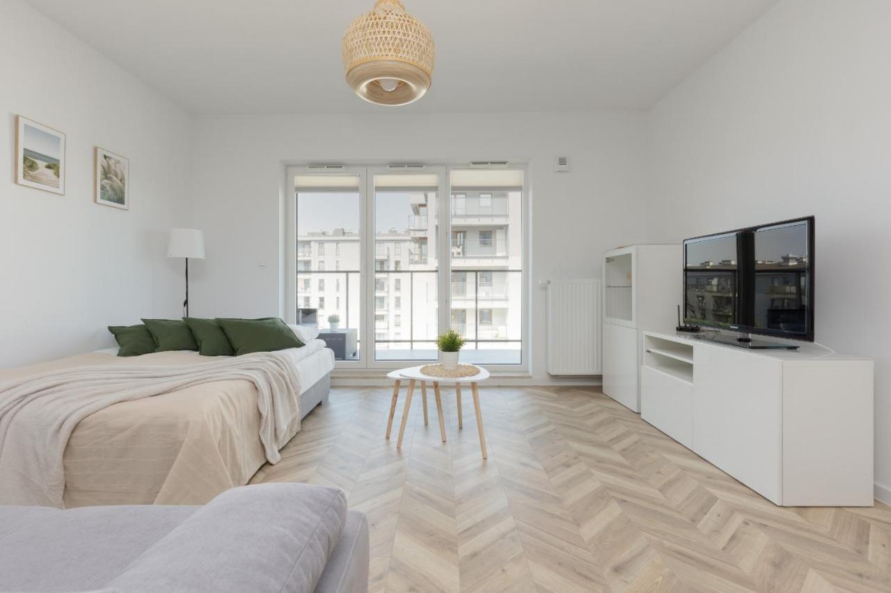 Ursus Sunny Studio For 4 Guests With Parking & Balcony By Noclegi Renters Варшава Екстер'єр фото